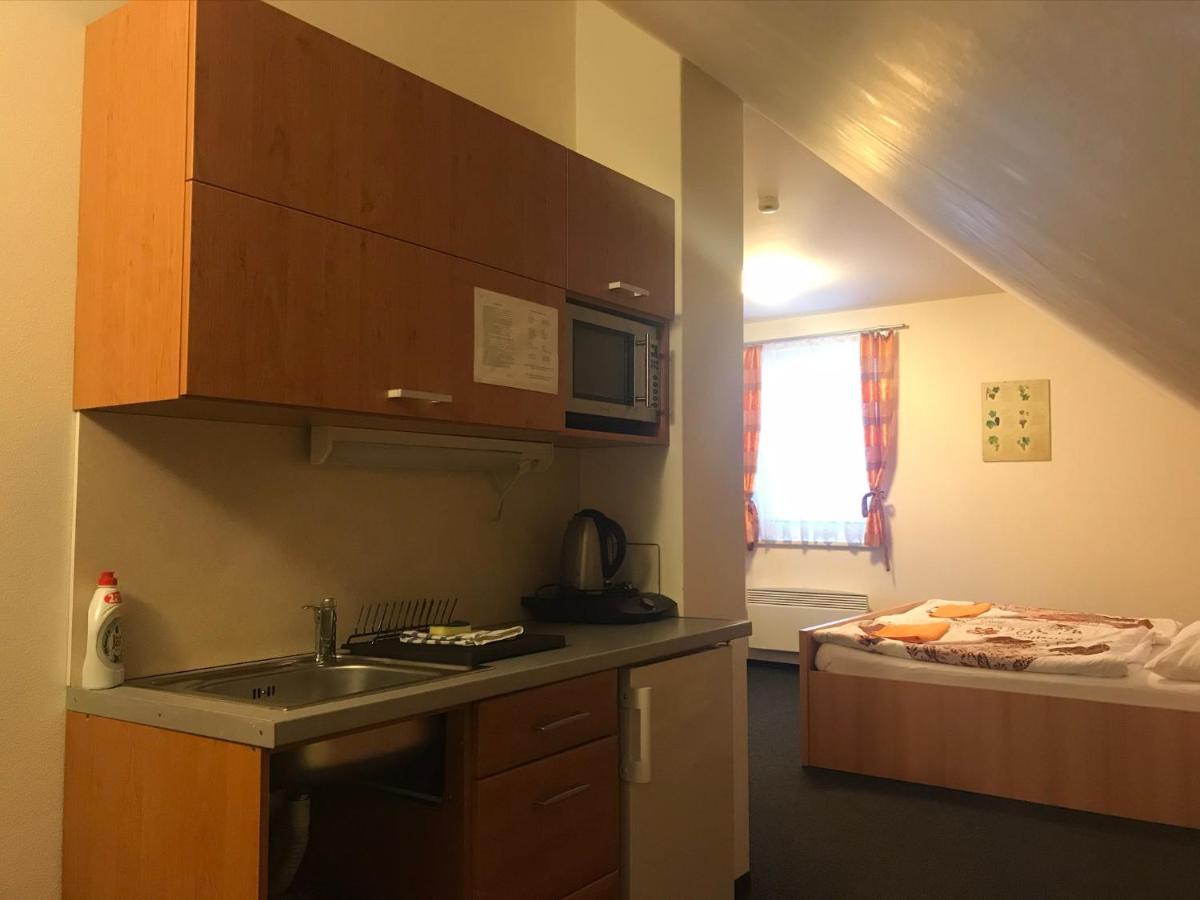U Jeraba - Komplex A Horní Věstonice Szoba fotó